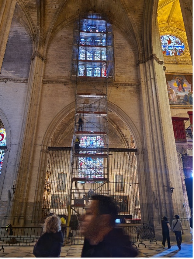 Restauración de las vidrieras capilla de San Francisco y sobre crucero nave San Pedro - Alquiansa